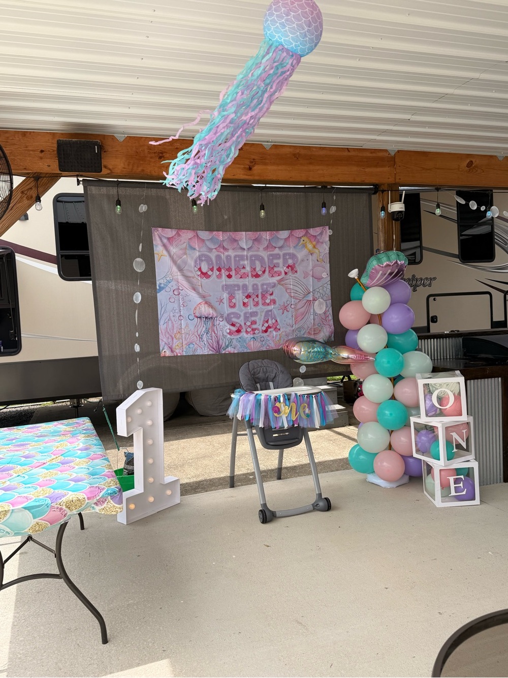Oneder the sea first birthday decorations